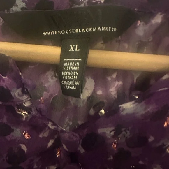 White House Black Market Purple Floral Women's Top - Picture 5 of 6